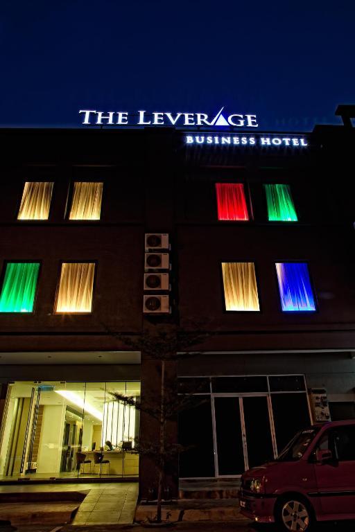 The Leverage Business Hotel - Rawang Esterno foto