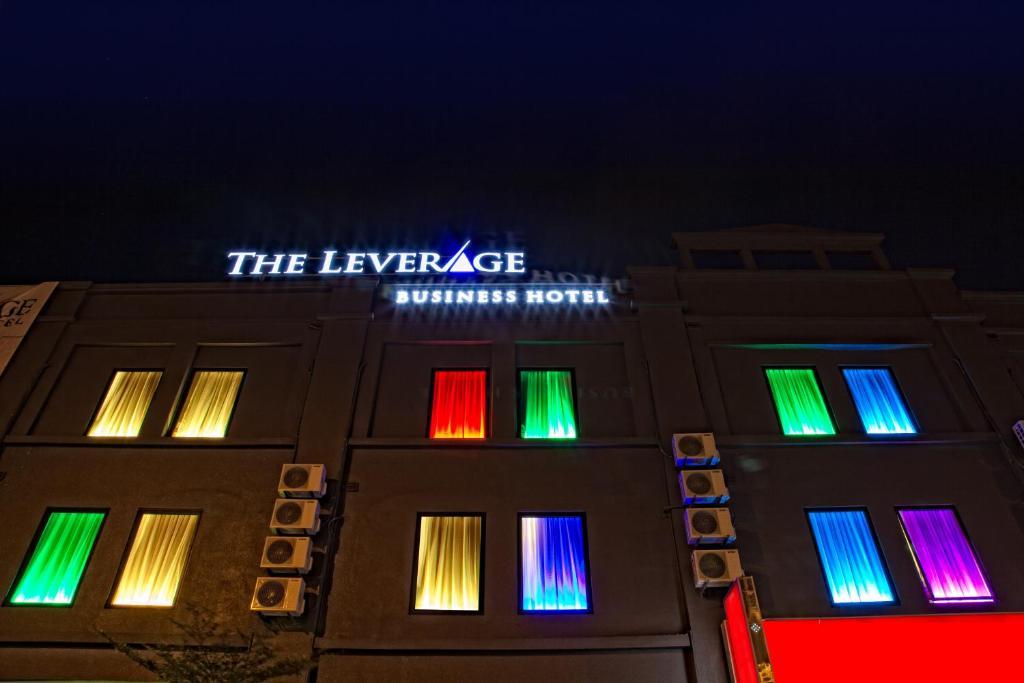 The Leverage Business Hotel - Rawang Esterno foto
